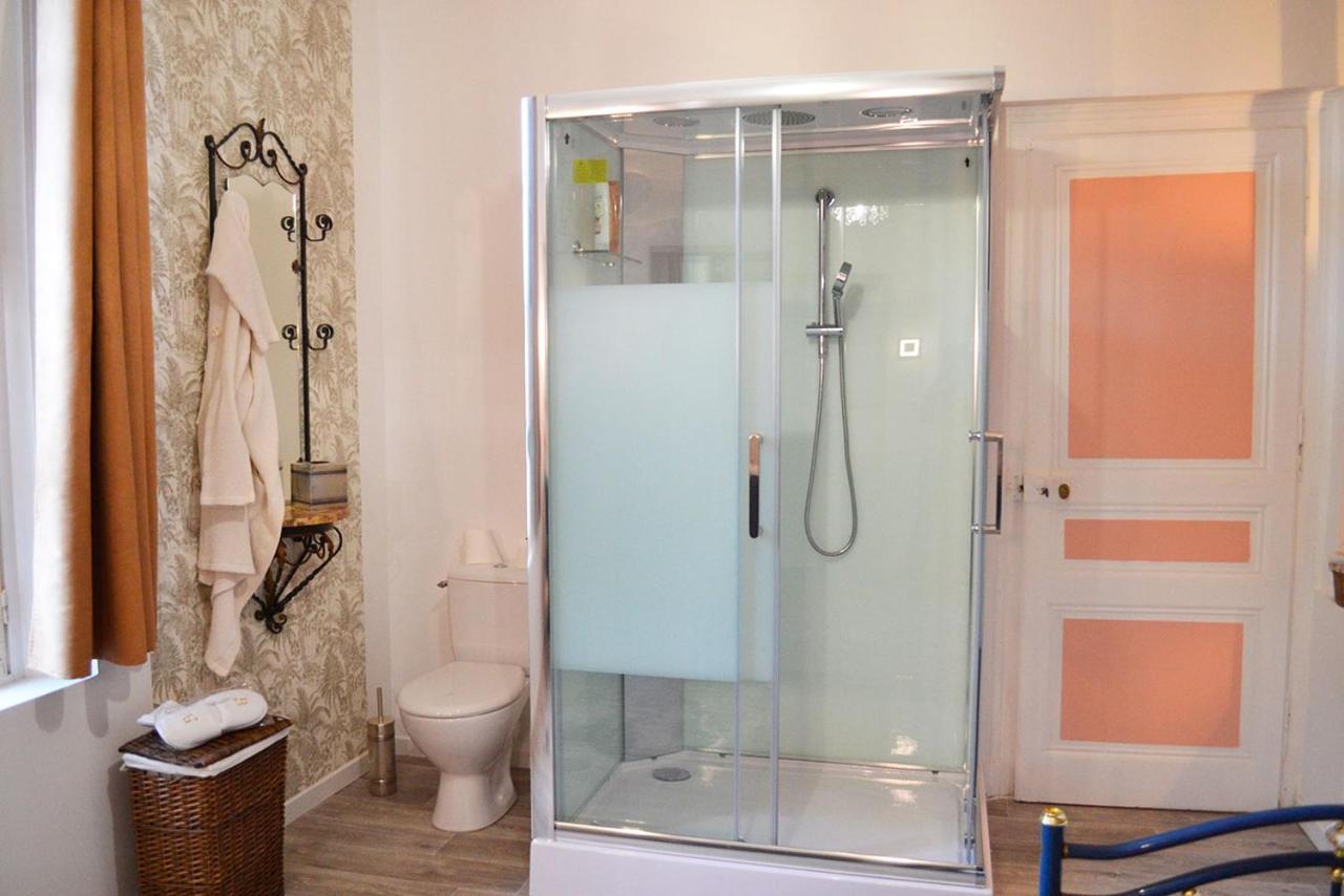 Domaine De L Hyeres Hotel Grandcourt  Екстериор снимка